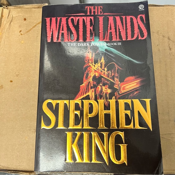 The Waste Lands by Stephen King Paperback with Illustrations - Picture 1 of 6